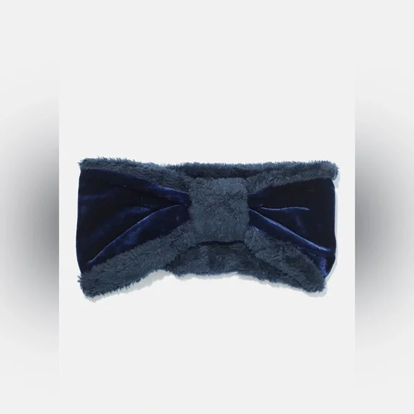 LOVE OF FASHION - Velvet Headband - Picture 2 of 5